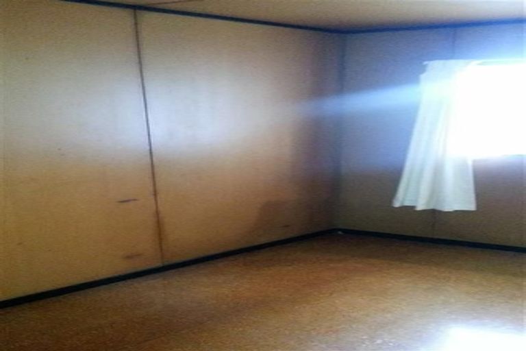 Photo of property in 32 Brentford Place, Manurewa, Auckland, 2102