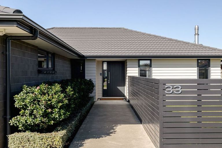 Photo of property in 33 Monarch Drive, Ashhurst, 4810