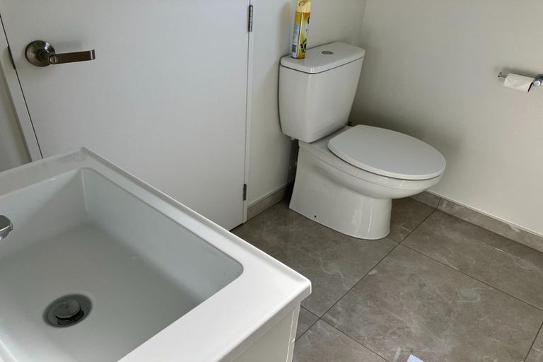 Photo of property in 11 Verlamio Lane, Edgeware, Christchurch, 8013