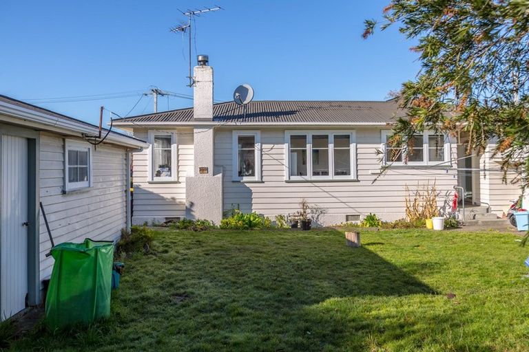 Photo of property in 19 Surrey Street, Solway, Masterton, 5810