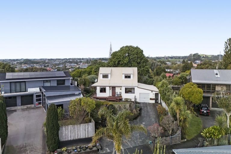 Photo of property in 103e Barrett Road, Whalers Gate, New Plymouth, 4310