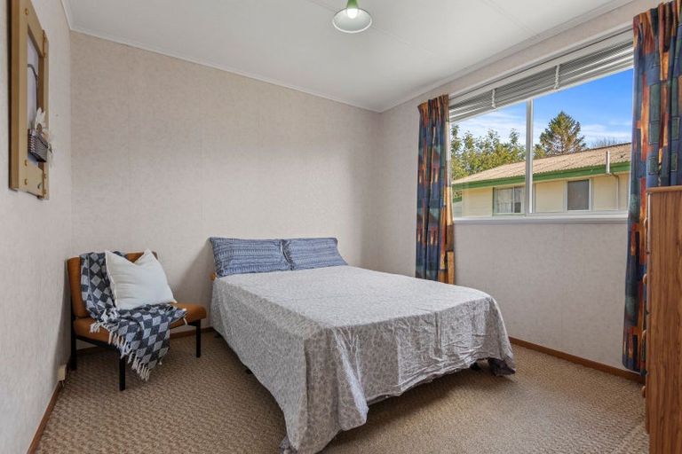 Photo of property in 21 Dampier Avenue, Awapuni, Palmerston North, 4412