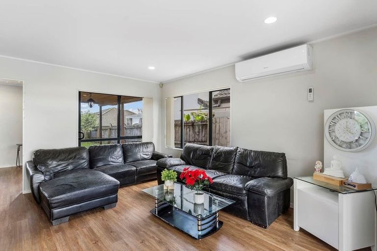 Photo of property in 100 Chapel Road, Flat Bush, Auckland, 2019