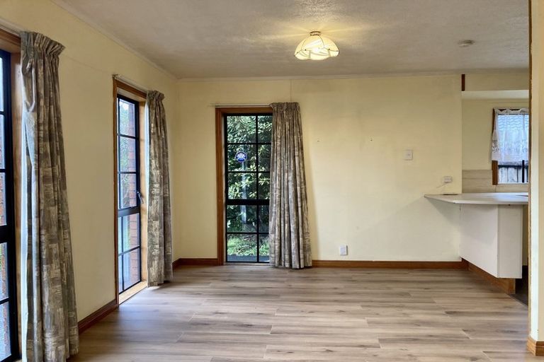 Photo of property in 1/71 Vintage Drive, Henderson, Auckland, 0612