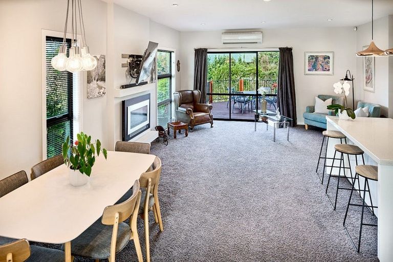 Photo of property in 154 Endeavour Drive, Whitby, Porirua, 5024