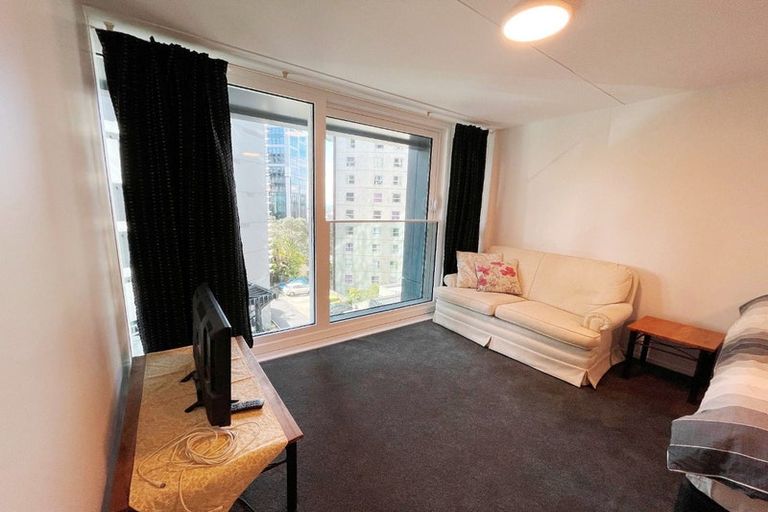 Photo of property in Cintra Apartments, 5e/3 Whitaker Place, Grafton, Auckland, 1010