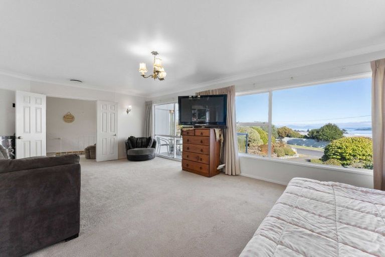 Photo of property in 3 Wall Street, Waipahihi, Taupo, 3330