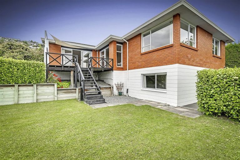 Photo of property in 7 Whaka Terrace, Huntsbury, Christchurch, 8022