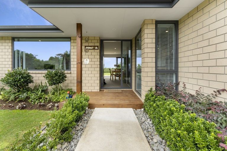 Photo of property in 1369 Egmont Road, Egmont Village, Inglewood, 4386