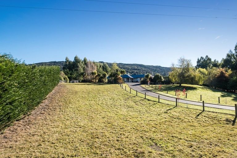 Photo of property in 280 Tirohanga Road, North Taieri, Mosgiel, 9092