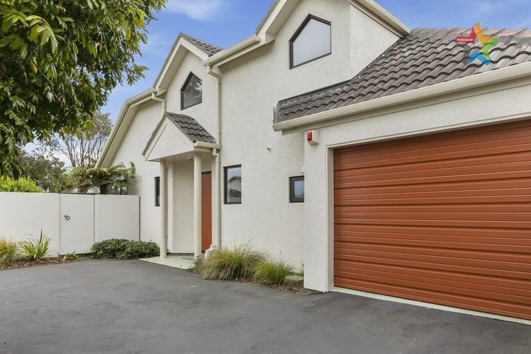 Photo of property in 1/139 Knights Road, Hutt Central, Lower Hutt, 5010