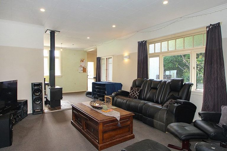 Photo of property in 17 Chelmer Street, Oamaru, 9400