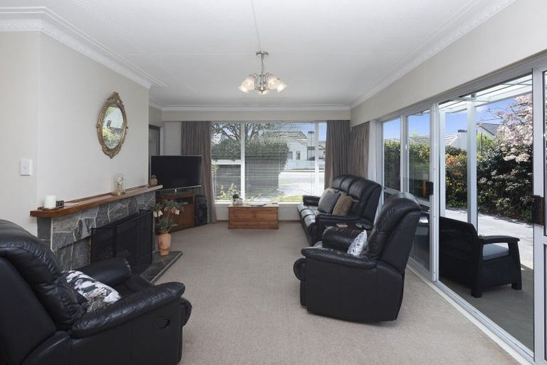 Photo of property in 72 Roydvale Avenue, Burnside, Christchurch, 8053