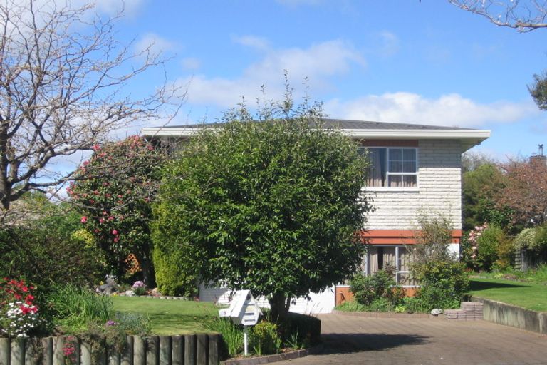 Photo of property in 3 Kathleen Place, Rainbow Point, Taupo, 3330