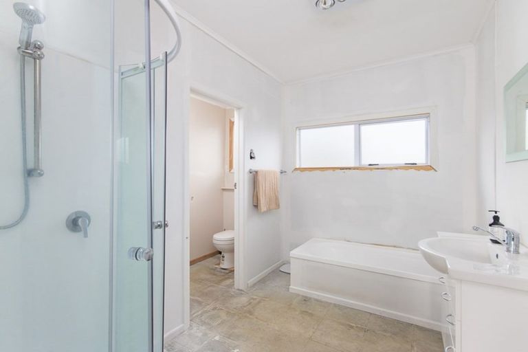 Photo of property in 29 George Crescent, Buckland, Pukekohe, 2677