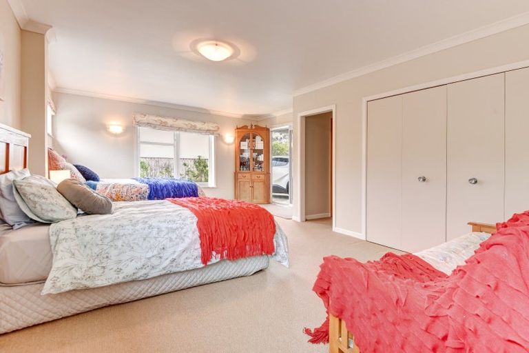 Photo of property in 19 Tregarth Street, Saint Johns Hill, Whanganui, 4501