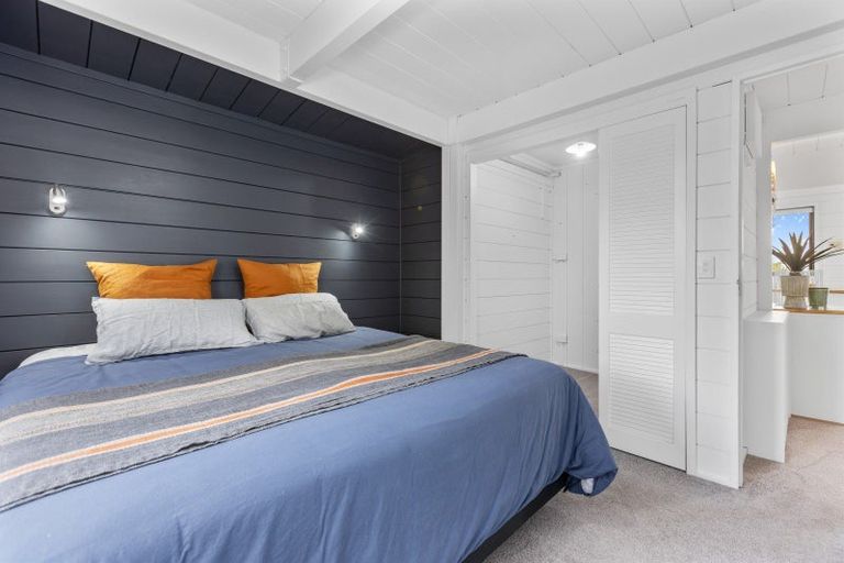 Photo of property in 71 Heta Road, Highlands Park, New Plymouth, 4312