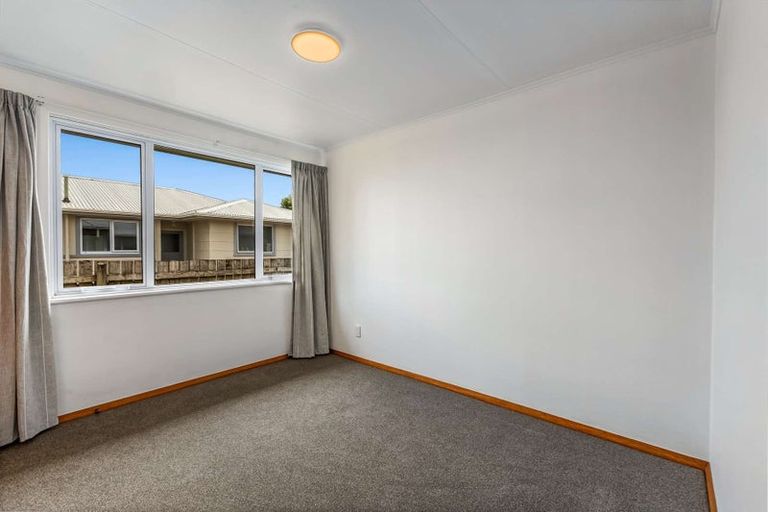 Photo of property in 13 Arawa Street, Welbourn, New Plymouth, 4312