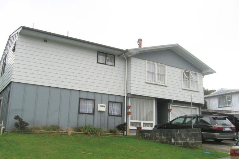 Photo of property in 480 Warspite Avenue, Ascot Park, Porirua, 5024
