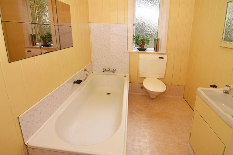 Photo of property in 120 Renall Street, Masterton, 5810