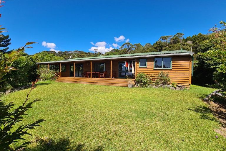 Photo of property in 1702 Colville Road, Amodeo Bay, Coromandel, 3584