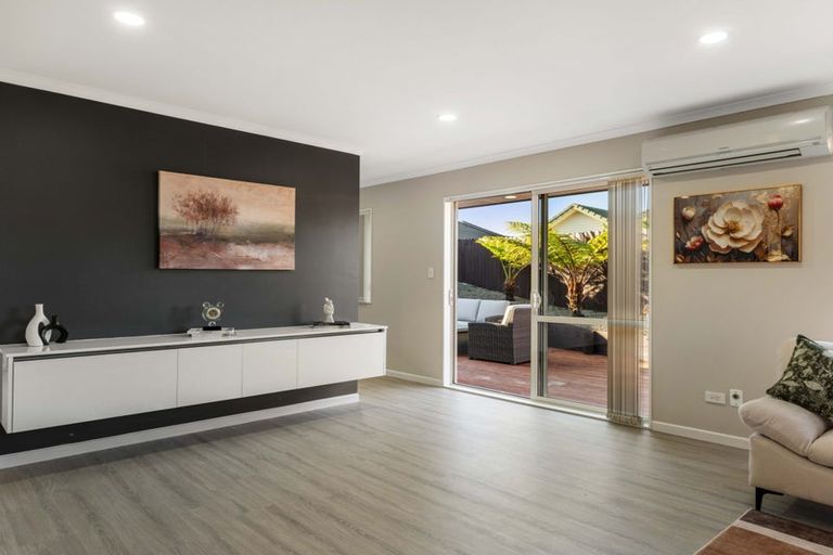 Photo of property in 24 Goh Place, Manurewa, Auckland, 2105