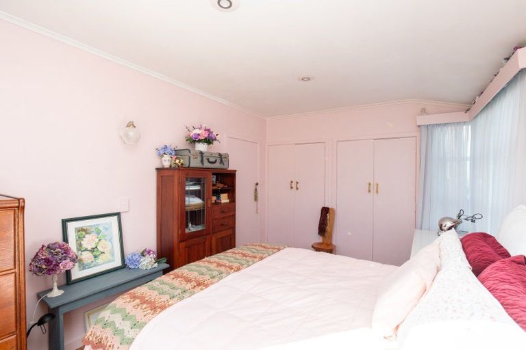 Photo of property in 22 Kaihere Road, Ngatea, 3503