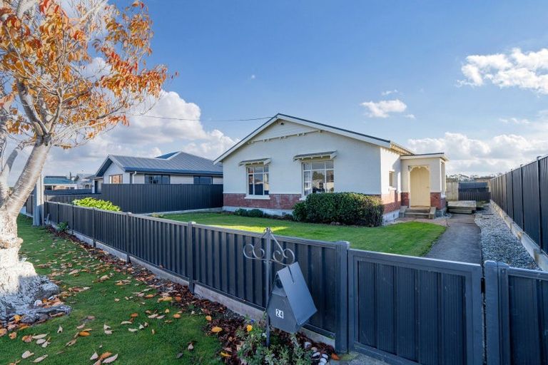Photo of property in 24 Park Street, Winton, 9720