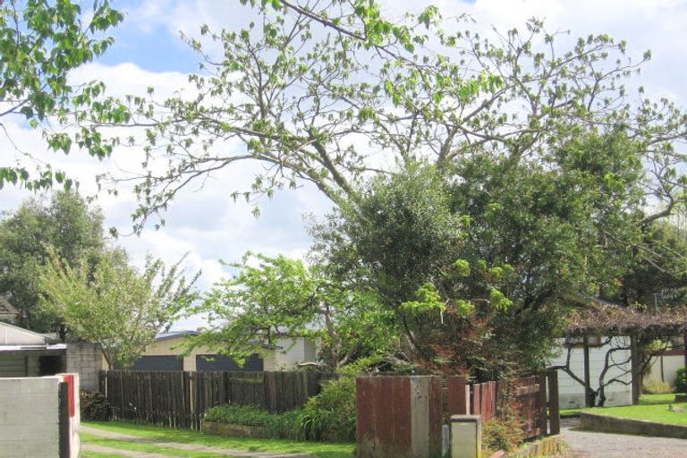 Photo of property in 8 Thackeray Place, Owhata, Rotorua, 3010