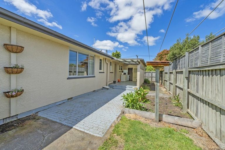 Photo of property in 43 Leeston Lake Road, Leeston, 7632
