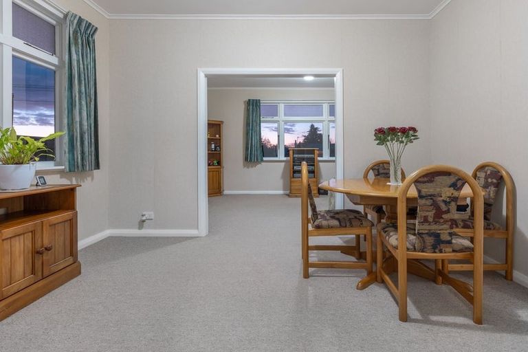 Photo of property in 40 George Street, Levin, 5510