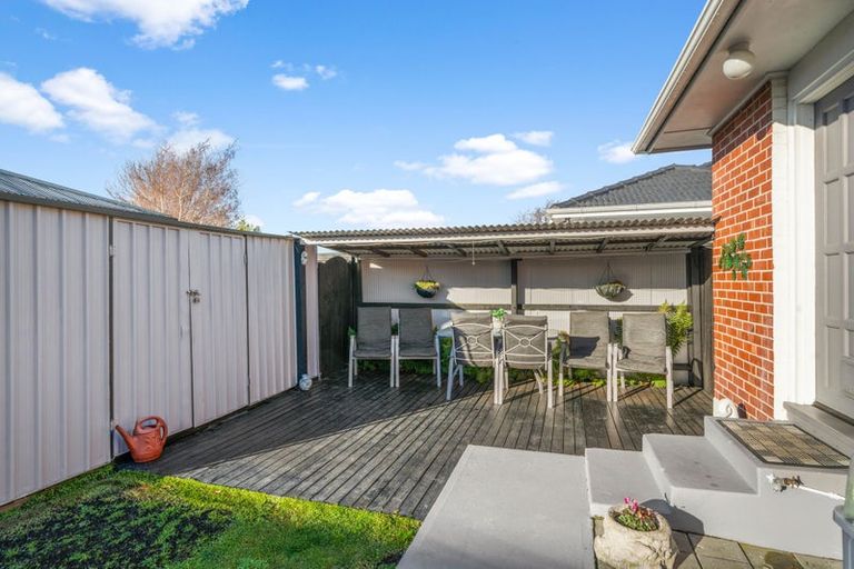 Photo of property in 1/310 Main North Road, Redwood, Christchurch, 8051