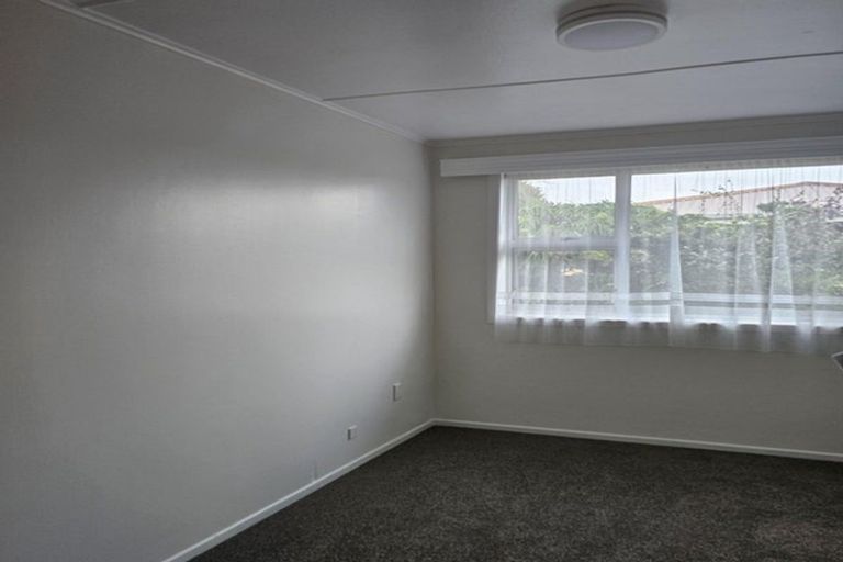 Photo of property in 70 Carrington Avenue, Silverdale, Hamilton, 3216