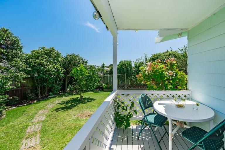 Photo of property in 49 Belvedere Avenue, Waikanae, 5036