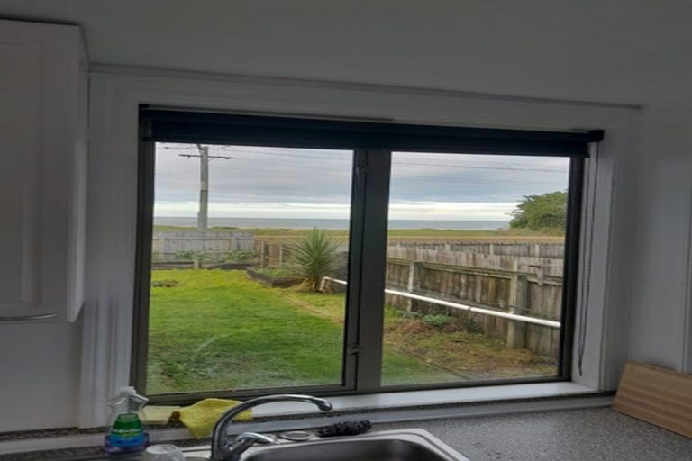 Photo of property in 1110 Brighton Road, Brighton, Dunedin, 9035