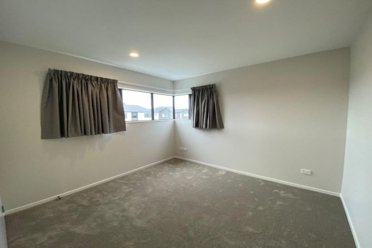 Photo of property in 16 Kokowai Parade, Hobsonville, Auckland, 0616