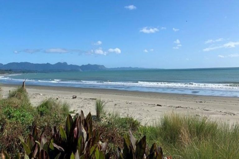 Photo of property in 262 Patons Rock Road, Patons Rock, Takaka, 7182