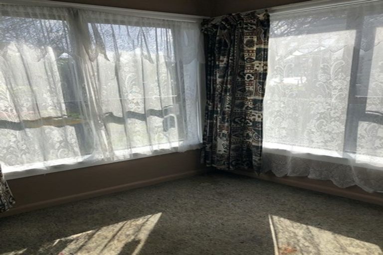 Photo of property in 52 Weymouth Road, Manurewa, Auckland, 2102