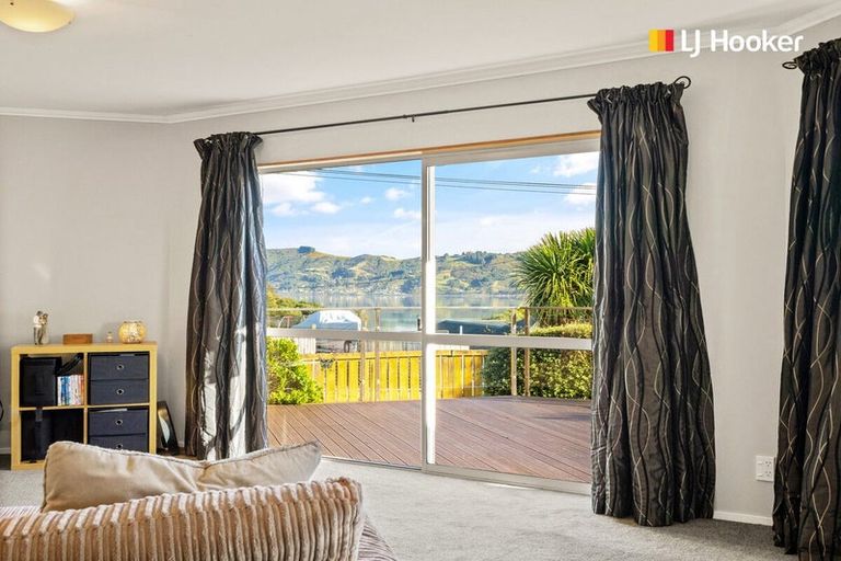 Photo of property in 37 Seaton Road, Portobello, Dunedin, 9014