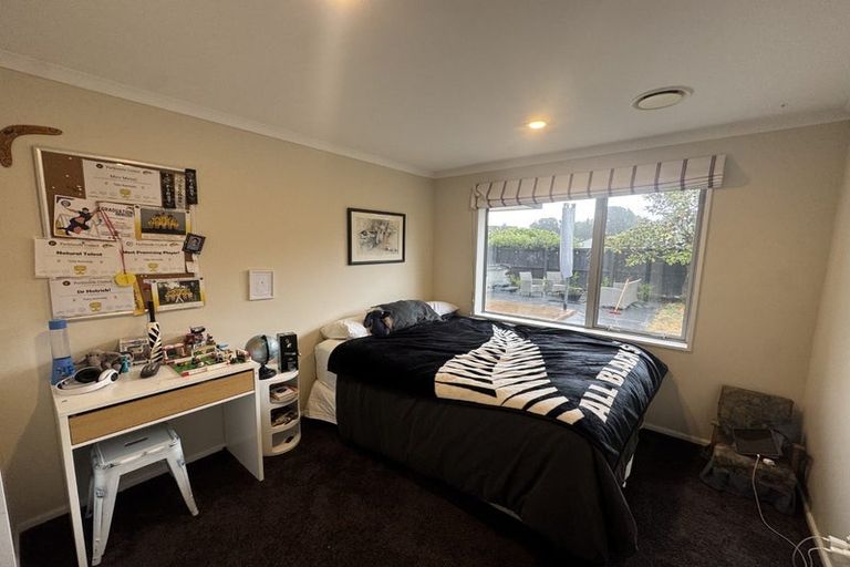 Photo of property in 11 Pinaster Place, Parklands, Christchurch, 8083