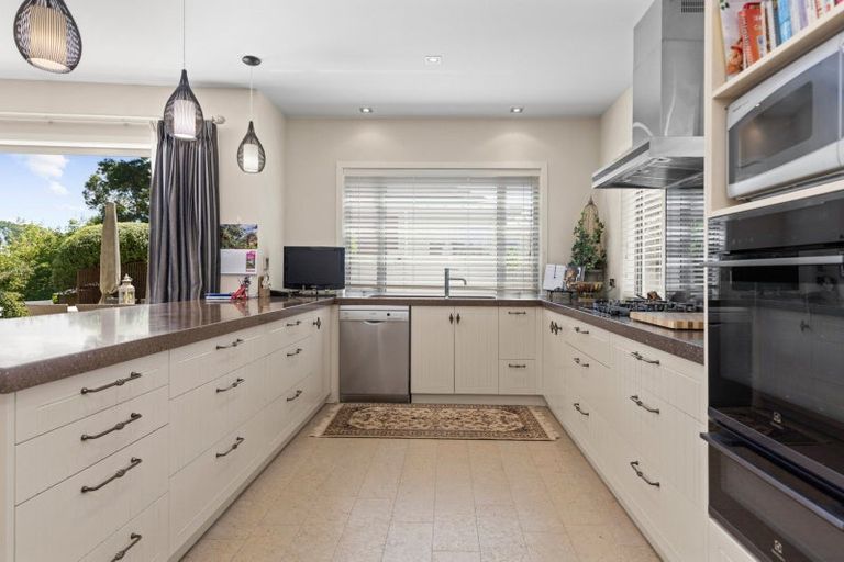 Photo of property in 16 Le Quesnoy Place, Cambridge, 3434