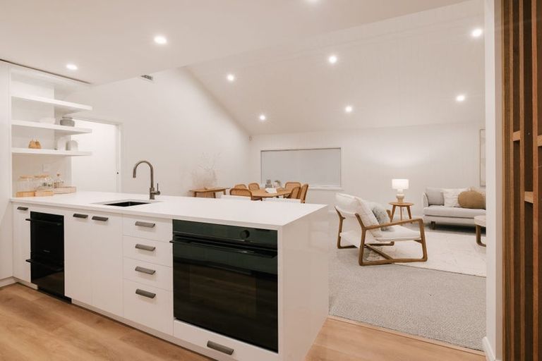 Photo of property in 15 Ihaka Street, Hokowhitu, Palmerston North, 4410