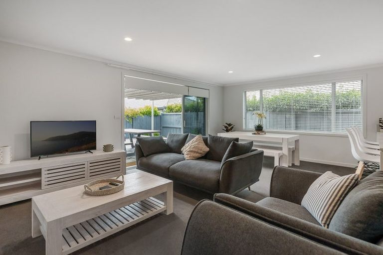 Photo of property in 72 Golden Sands Drive, Papamoa Beach, Papamoa, 3118