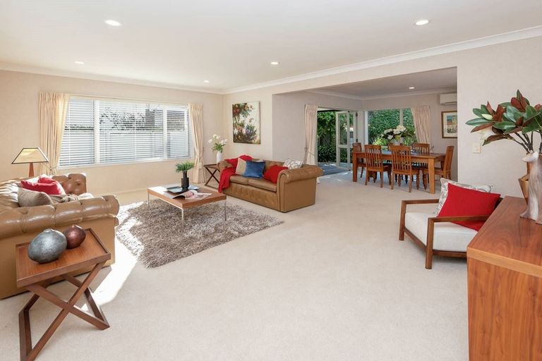 Photo of property in 2/132 Millhouse Drive, Northpark, Auckland, 2013