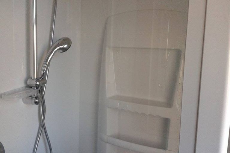 Photo of property in 12 Lerwick Street, Tamatea, Napier, 4112