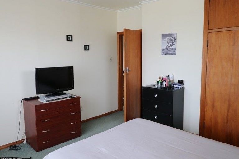 Photo of property in 8a Puriri Street, Gonville, Whanganui, 4501