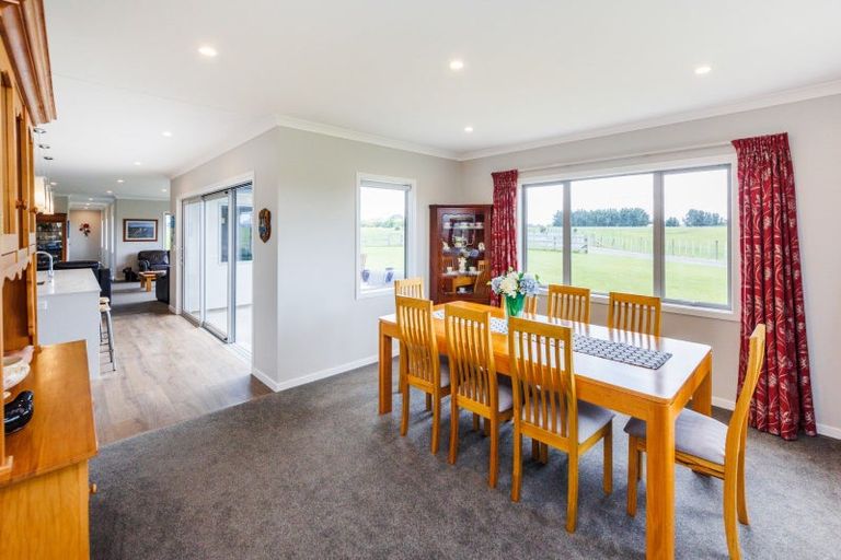 Photo of property in 760 Halcombe Road, Halcombe, Feilding, 4775
