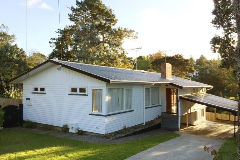 Photo of property in 43 Saffron Street, Birkdale, Auckland, 0626