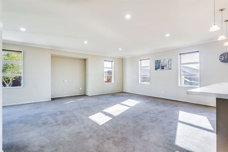 Photo of property in 3 Felicitas Grove, Aidanfield, Christchurch, 8025