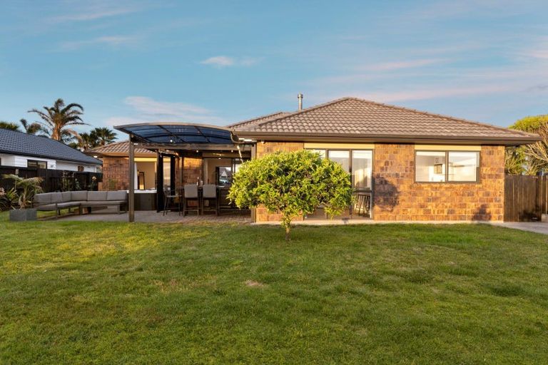 Photo of property in 21 Nicole Place, Papamoa Beach, Papamoa, 3118